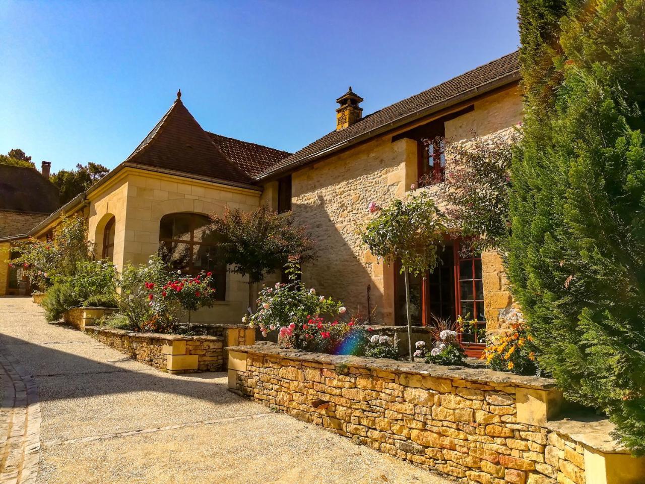 Bed & Breakfast Aux Bories De Marquay, D'hotes Avec Piscine Et Pres De Sarlat