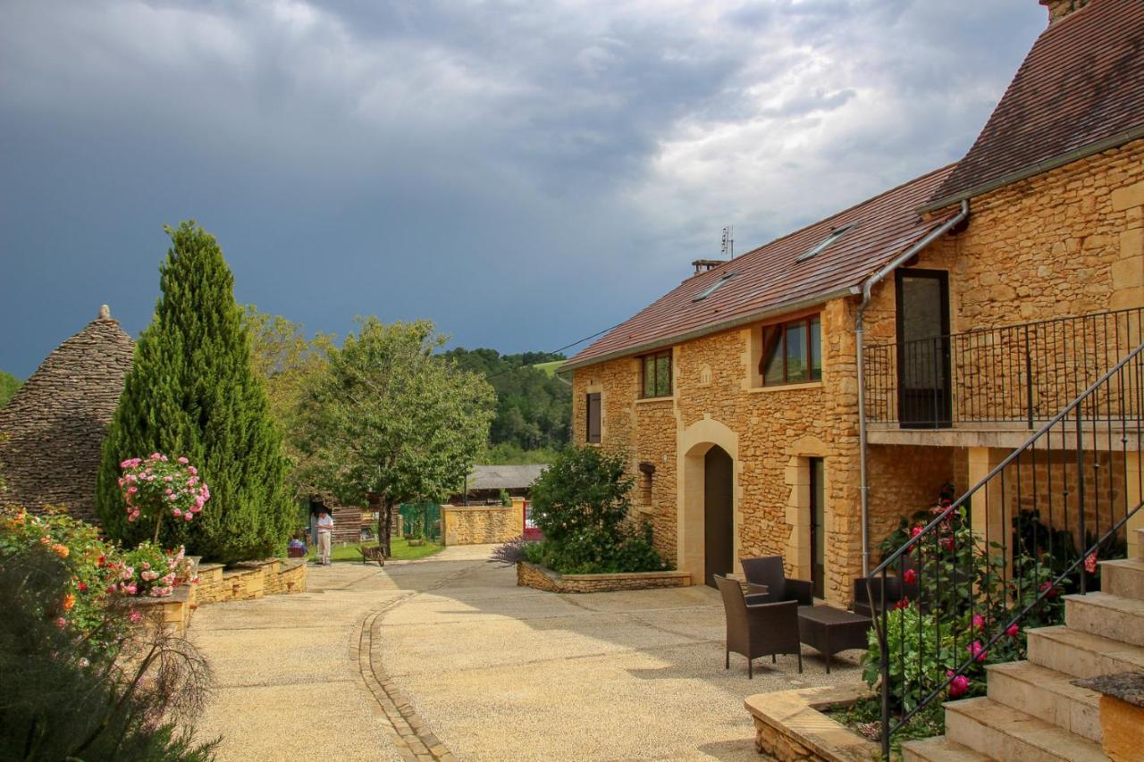 Aux Bories De Marquay, D'hotes Avec Piscine Et Pres De Sarlat *